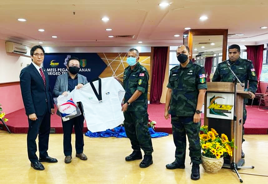 2021 Nov – KMT Sponsoring the Royal Malaysian Police with Taekwondo Uniform