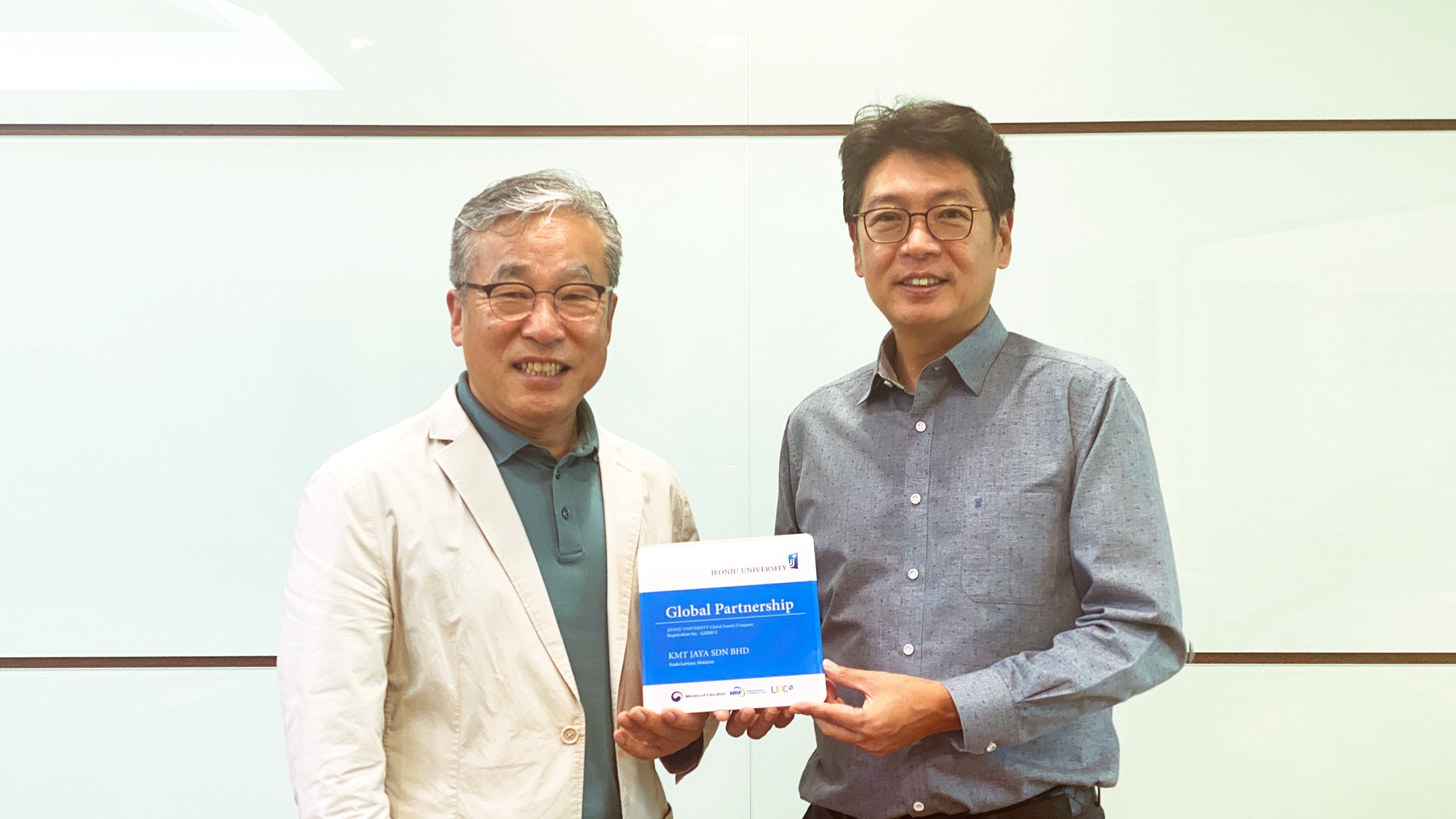 2023 Feb – KMT formed a global partnership with Jeonju University, Korean