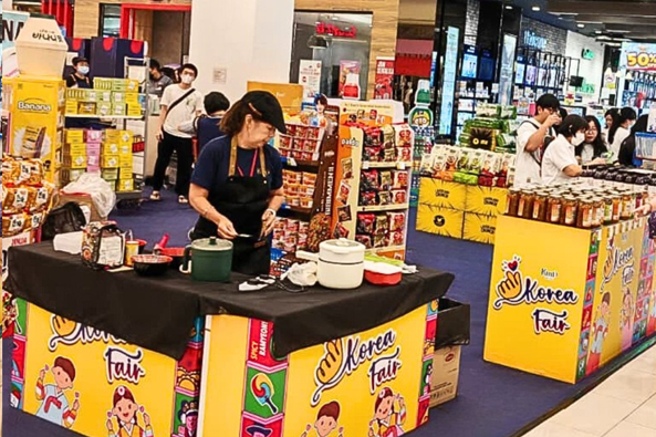 KMT Korean Food Fair @ AEON Queensbay Mall