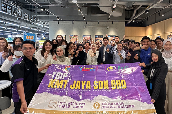 UKM Students Field Study Visit to KMT
